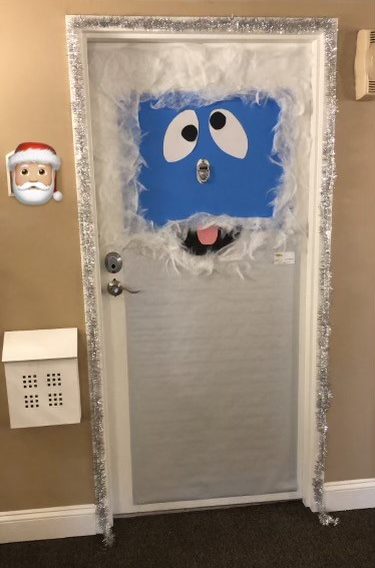 Cypress Village Assisted Living Door Decorating Contest – Guardian ...